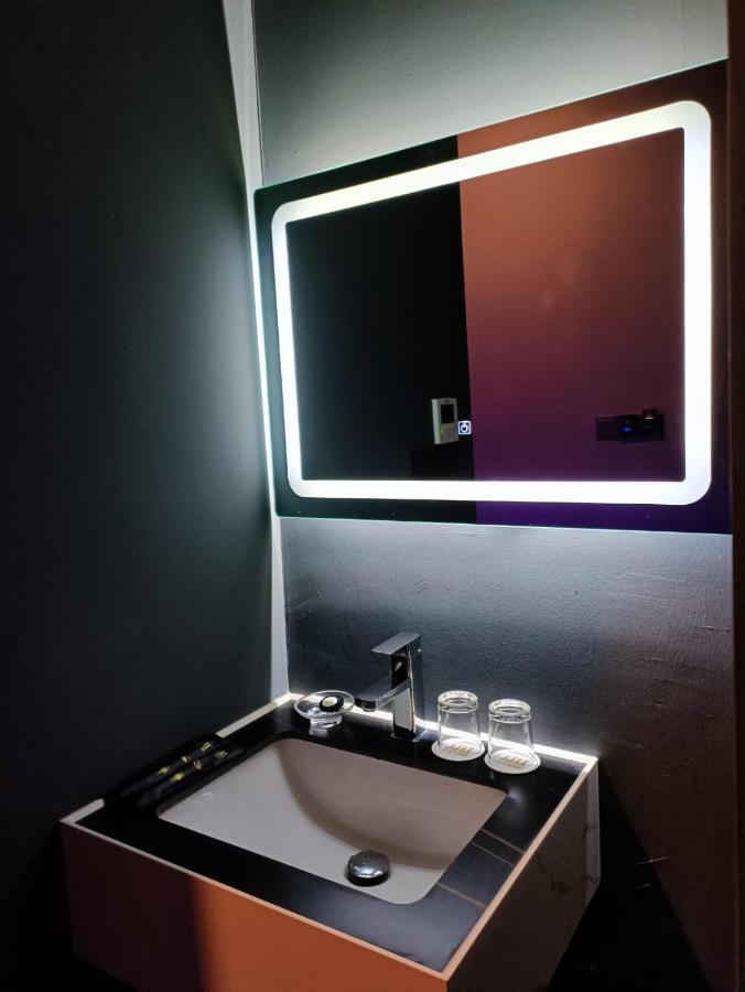 Hotel Jjh - Newly Opened Near Bugis 싱가포르 외부 사진