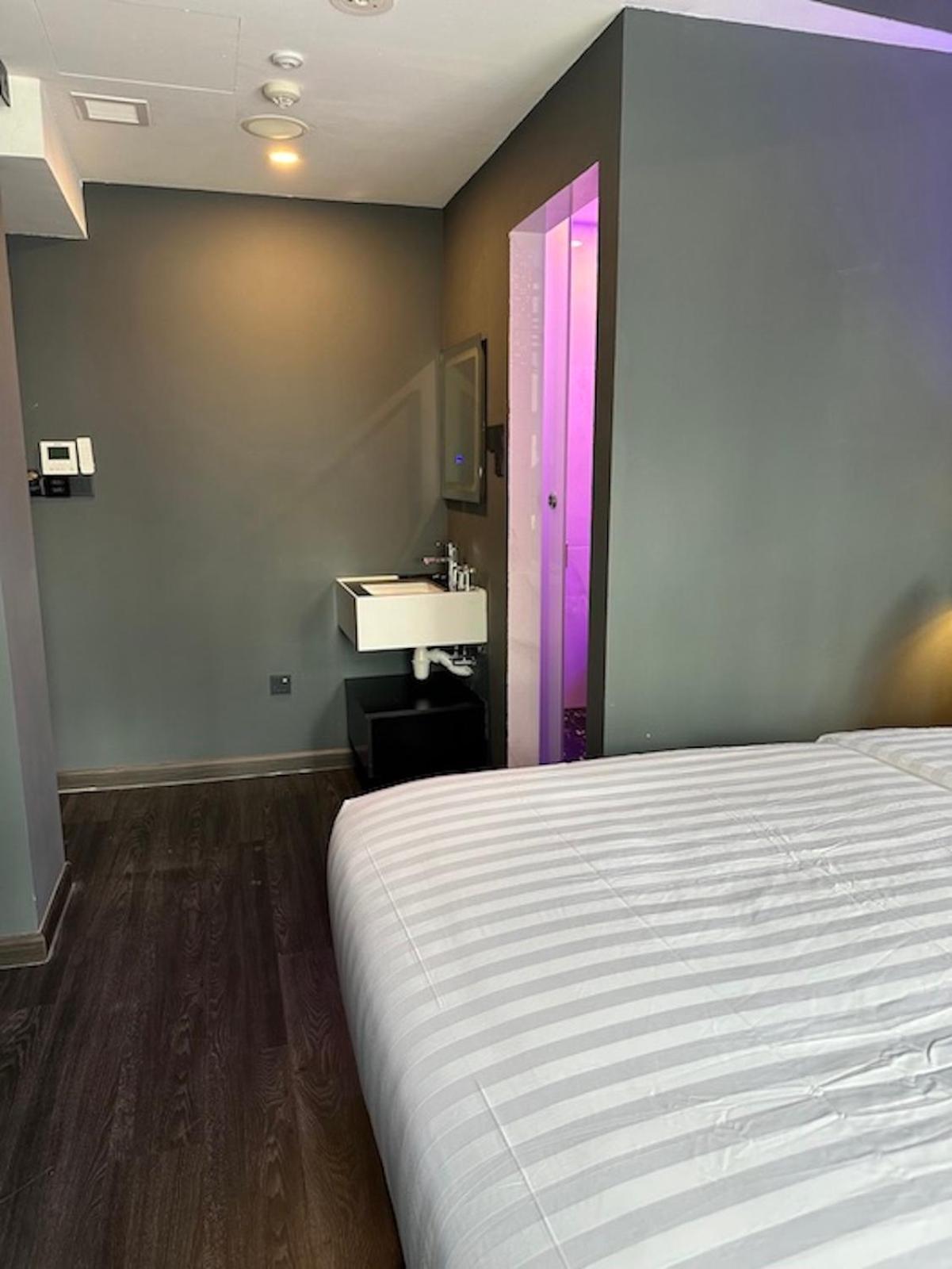 Hotel Jjh - Newly Opened Near Bugis 싱가포르 외부 사진